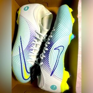 Superfly 8 soccer cleats